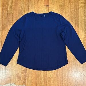 Navy Blue Women's Sweater Size Large